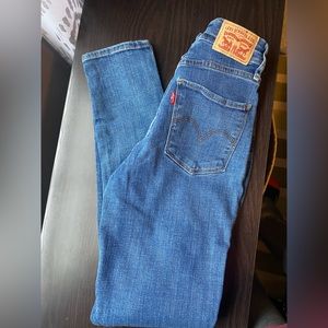 721 LEVI, size 27, skinny jeans